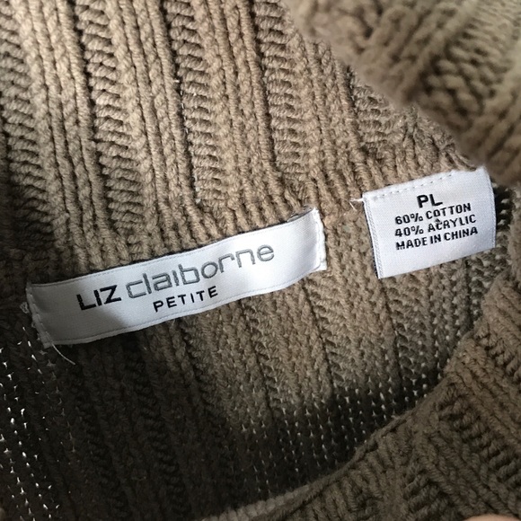 Liz Claiborne petite tan turtleneck sweater - Picture 5 of 5